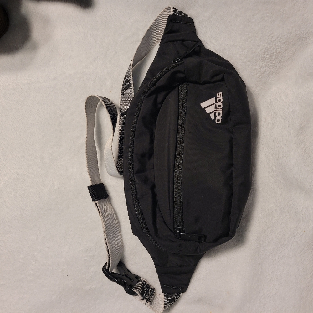 ADIDAS Fanny Pack - Picture 2 of 8